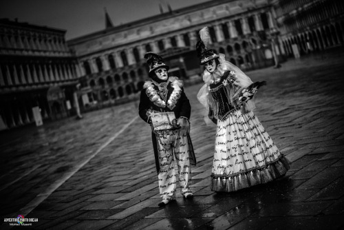 artblackwhite:  venice passion by MatteoMusetti carnival,italia,italy,love,passion,portraits,venezia,venice