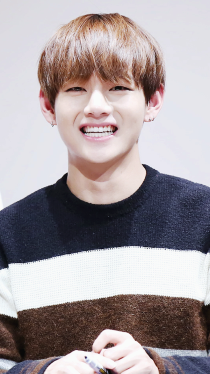 Bts Wallpapers Taehyung Smile Wallpapers Bts Wallpapers Taehyung Smile Wallpapers