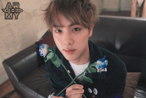 꽃을 든 방탄소년단