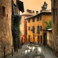 tassels:  Old town of Saluzzo, Piedmont, Italy