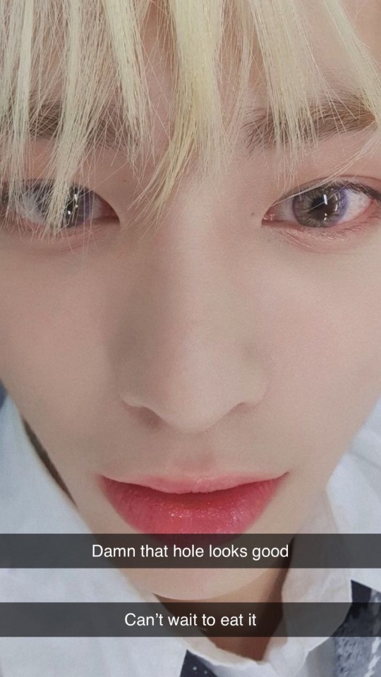  Snaps He Would Send - Taehyun