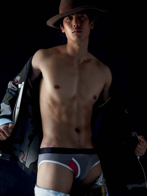 hunkxtwink:  IMAGE Magazine Thailand June 2015Hunkxtwink - More in my archive