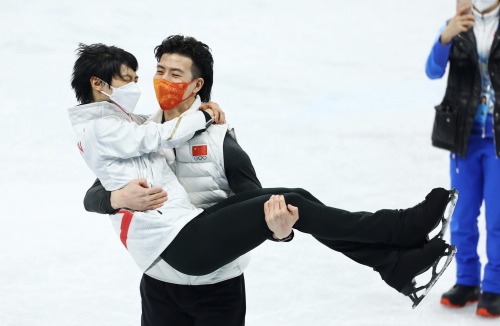 tehtariks: cannot believe yuzuru hanyu and liu xinyu saved both the olympics and sino-japanese relat