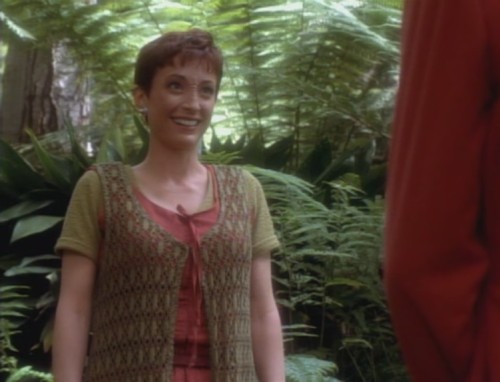 Kira Nerys [DS9 2x02 &ldquo;The Circle&rdquo;. Images from TrekCore]