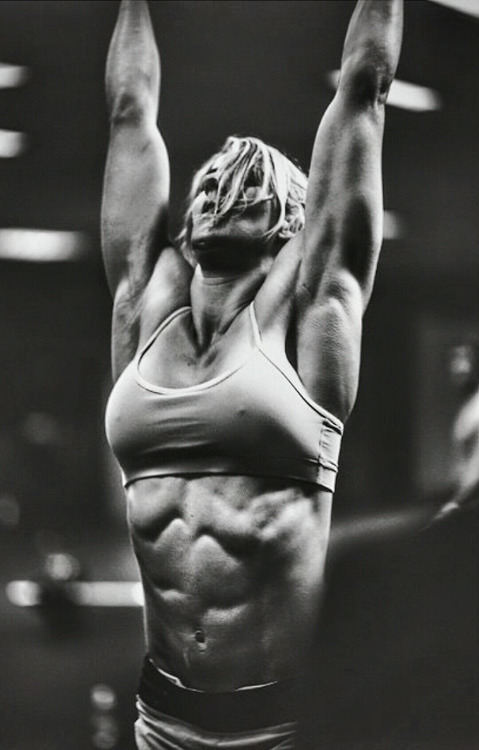 amp-addict: Molly Vollmer