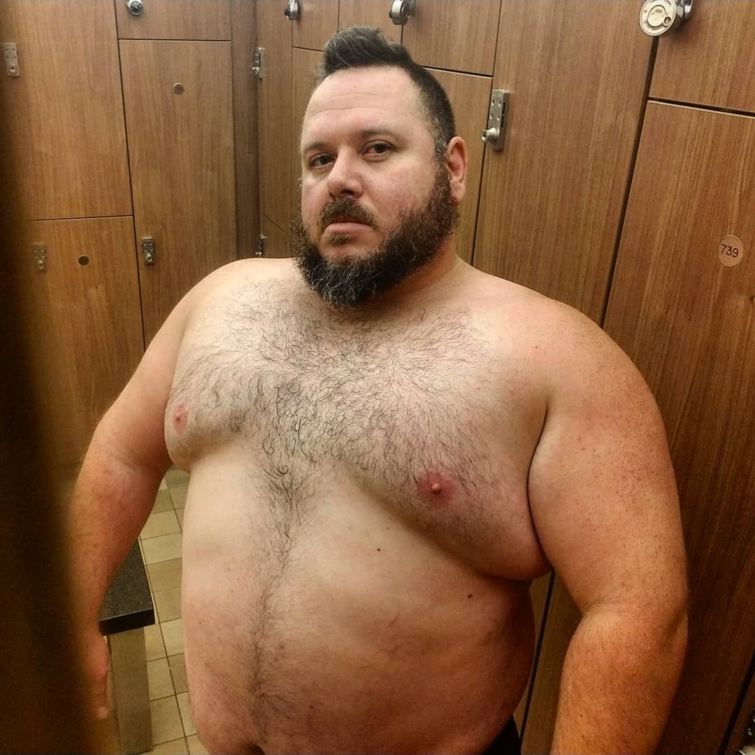bearchaser: thethicken:     Was feeling chesty last night   OH. DAMN. 