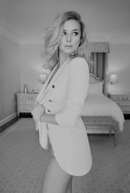 dailymarvelwomen:We live in a time where the media is a very difficult thing to navigate because it’
