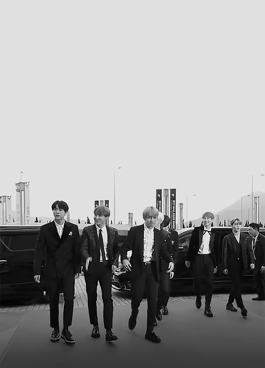Bts | Arrival At Mama 2017