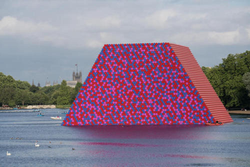 (top) Christo, Plan for The London Mastaba (Serpentine Lake, Hyde Park, London), 2018. (bottom) Chri