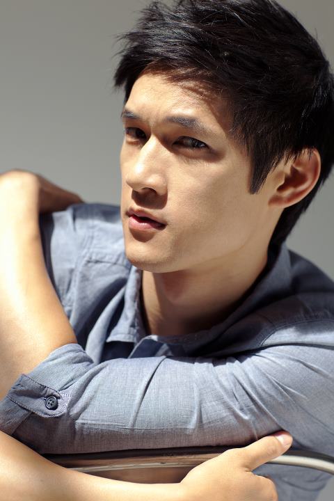 villain-lover:  Harry Shum jr for Da Man @letosatie @theonlygaywaren 