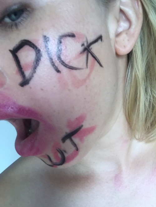 virginabuser: Now that I finished your makeup, you’re ready for the party