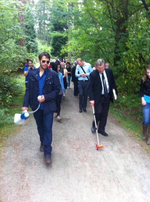 freckledbuttchester:Misha Collins at the GISHWHES event in Vancouver on 8/15/13 (x)