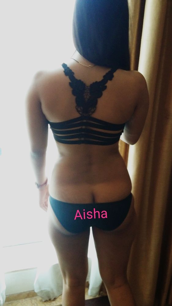 aishaslutty:  My Love At the Window of a Hotel . Looking for Someone who might bang