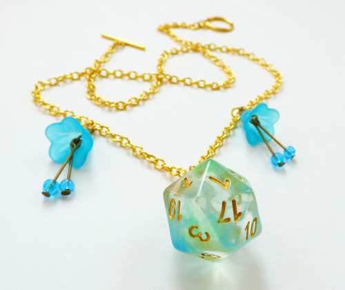 redtallin:  After a bit of a wait, here’s a new batch! Really enjoying the crystal shaped dice, and having fun with bright colours for summer! As always, please check them out at my Etsy shop, and please contact me there about custom designs if you’re