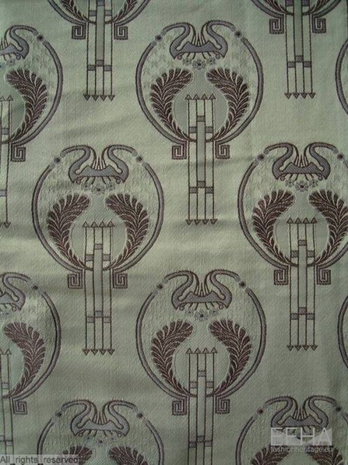 ‘Lorbeerkranz’ fabric with wreaths in Art Nouveau style, Tissage de Bornem, 1990s. Courtesy MoMu - M