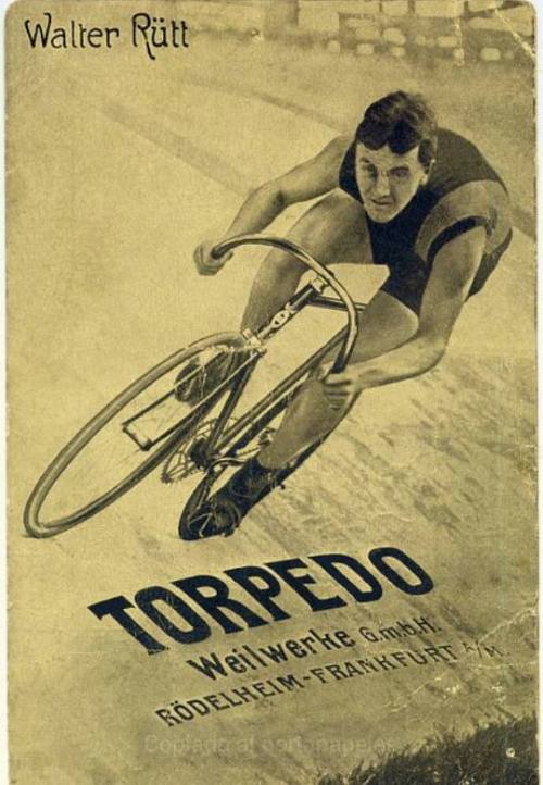 apisonadora60: La historia de la bici , en carteles .  via Ciclo Mosco