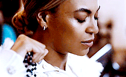 honourinrevenge:  BEYONCE + Close Ups 
