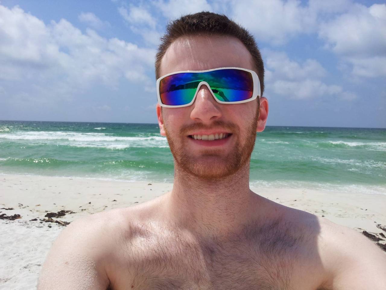 ace-trainer-ethan:  Perfect day at the beach!