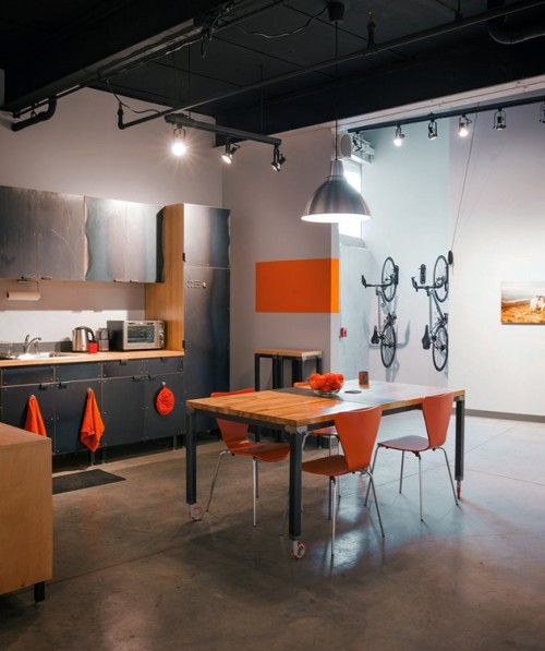 fuzzyimages:  illusionsofinsight:  Firefly Bicycles’ new workshopFirefly’s buildout Tumblr blog  Now