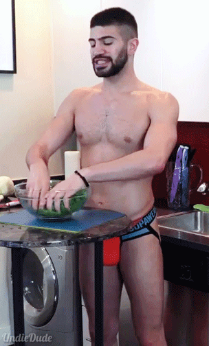 Porn photo undiedude2:Richard Making a Healthy Salad