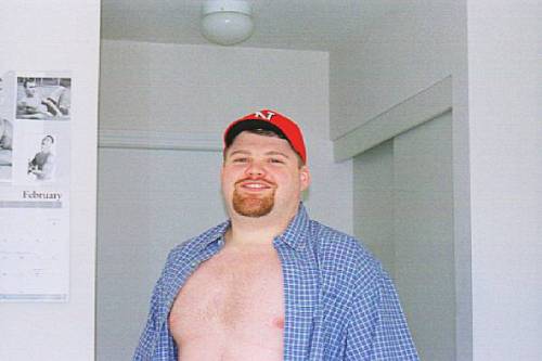 thebigbearcave:  DA RED RUB!
