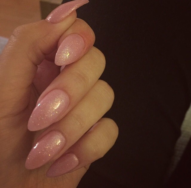 chanel-and-louboutins:  ✝