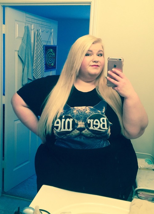 Porn photo ssbbwstephenie:  Hi guys I’m blonde now.