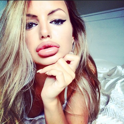 tumblr photo sissycharlize 0