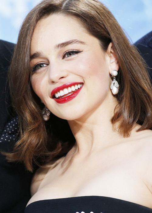 adoringemiliaclarke: Emilia Clarke arrives at the European Premiere of ‘Terminator: Genisys’ at the 