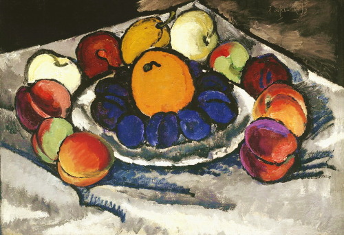 Fruit on the plate, 1910, Ilya MashkovMedium: oil,canvas