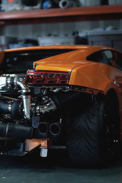 themanliness:  Twin Turbo Gallardo  | Source