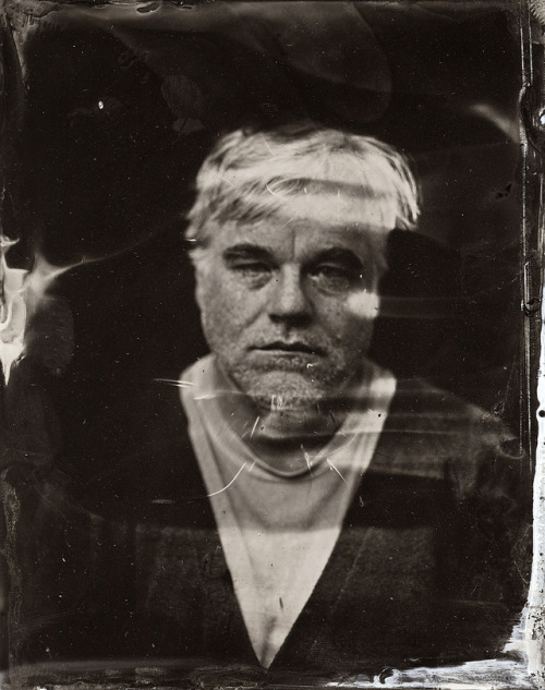 shortformblog:  inothernews:  Perhaps the last portrait actor Philip Seymour Hoffman sat for, taken January 19 at the Sundance Film Festival.  (via Gizmodo)  Brutal.   RIP