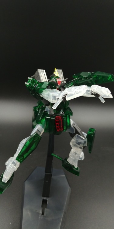 zgmfx008: Cherudim Gundam Clear Color Version Mobile Suit Gundam 00 High Grade