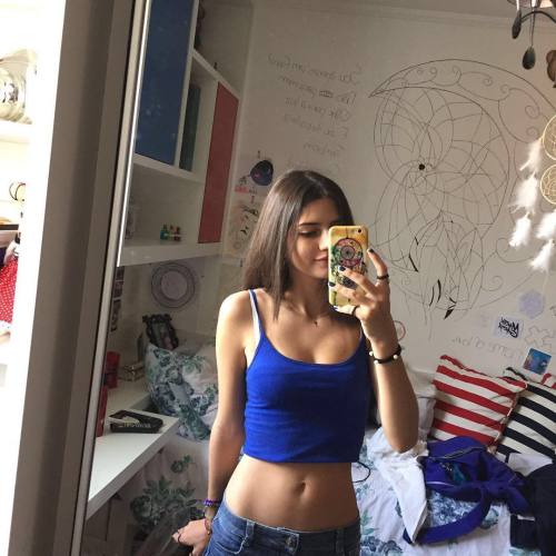 http://streetgrl.tumblr.com/post/156992665367