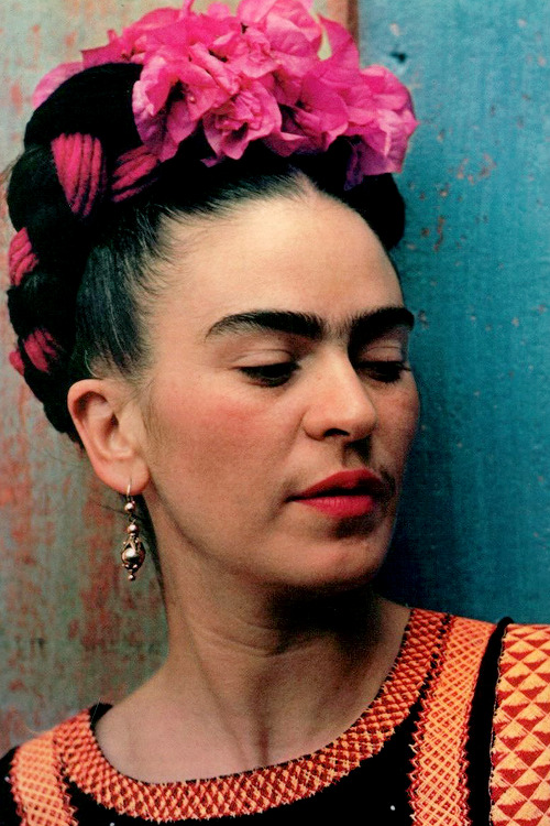vintagegal:   “I paint myself because I am so often alone and because I am the subject I know best.”  Frida Kahlo by Nickolas Muray, 1939 (via)  
