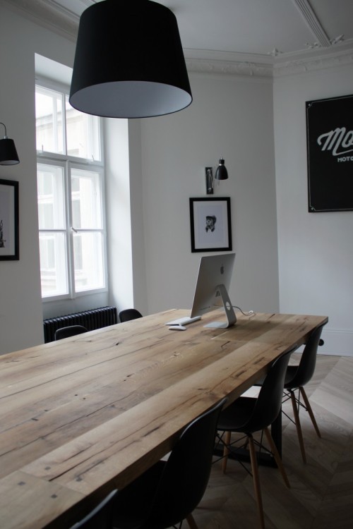 SHOWROOM / Motocultura7.More Interior design here.