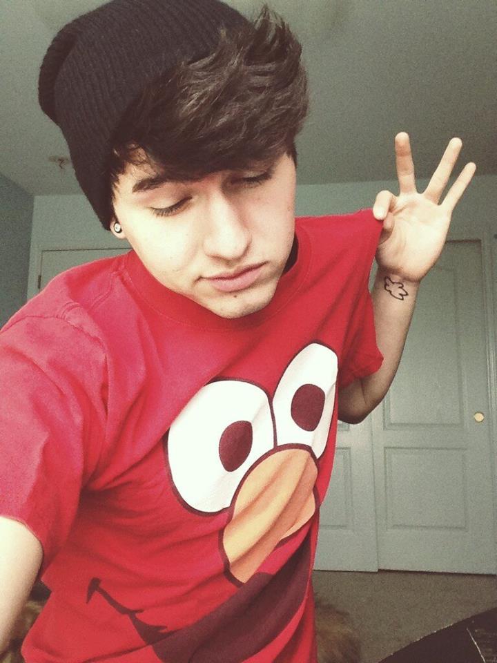 5secxndsoflauren:  Jc mmph.