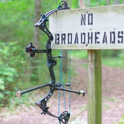 bluelinearchery:  “No Broadheads”