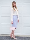 suki2links::Wow! I ❤️ her beautiful legs in high heels and lovely skirt.💋💋💋