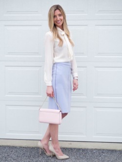 suki2links::Wow! I ❤️ her beautiful legs in high heels and lovely skirt.💋💋💋