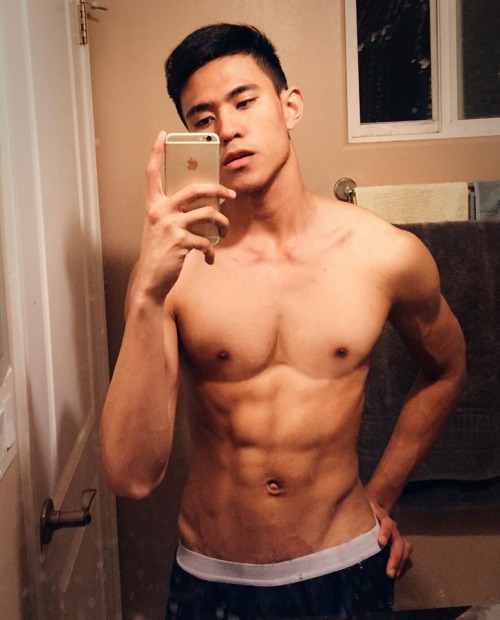 Asian Hot Guys