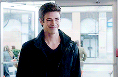 captainswaan: #barry allen’s iris west smile#is the most precious thing