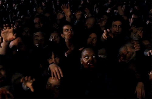 keery-joseph:Who died and made you fucking king of the zombies?Shaun of the Dead (2004) dir.Edgar Wr