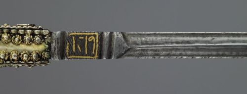 art-of-swords:Yatagan Sword with scabbard Maker: Husain Qualfa Dated: early 19th century Culture: 