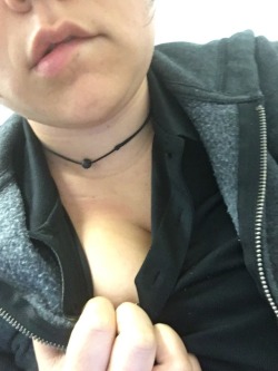 sexy-time-spank-bank:  It was a mistake to redownload the tumblr app on my phone. Now I’m sitting at my desk scrolling through and getting worked up. My panties are soaked 😈  Send me naughty things, I only have an hour left before I can go home and