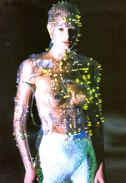 archivings: Givenchy Fall/Winter 1999  adult photos