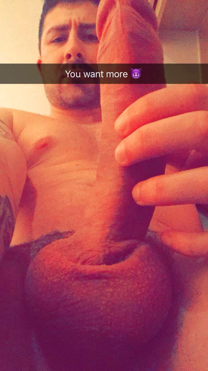 nudesnapchatlads:  Reece exposed, keep voting on the remaining guys I showed you