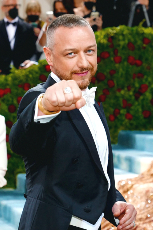  JAMES MCAVOYThe 2022 Met Gala Celebrating “In America: An Anthology of Fashion”May 02, 2022 — New Y