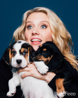buzzfeedphoto: What’s that? You want more puppies?? We’ll throw in a side of KATE MC-FREAKING-KINNON, too! 📷 : Taylor Miller/BuzzFeed 