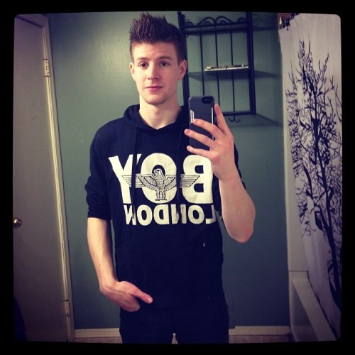 sectvms3mpra: Last night!! :p #me #cute #gay #gayboy #twink #cuteboy #sexy